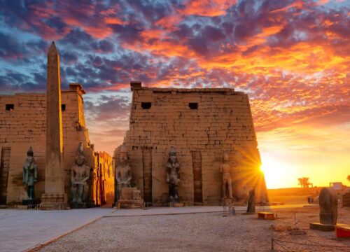 Ponad dzień Luxor Private